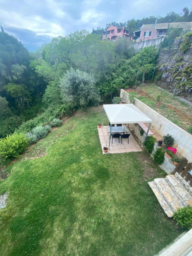 Chez Nikos Villa Kompitsion Luaran gambar