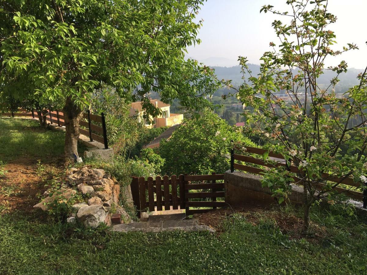 Chez Nikos Villa Kompitsion Luaran gambar