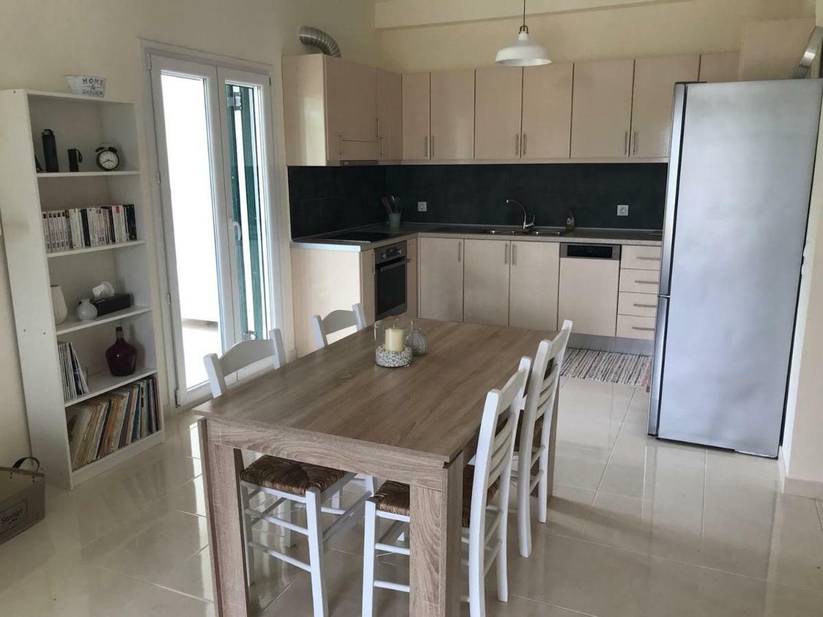 Chez Nikos Villa Kompitsion Luaran gambar