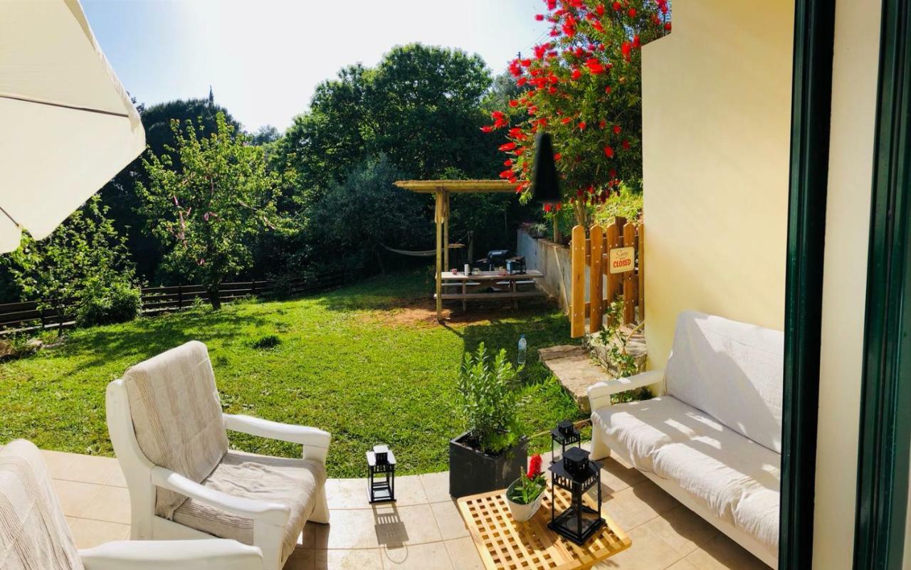 Chez Nikos Villa Kompitsion Luaran gambar